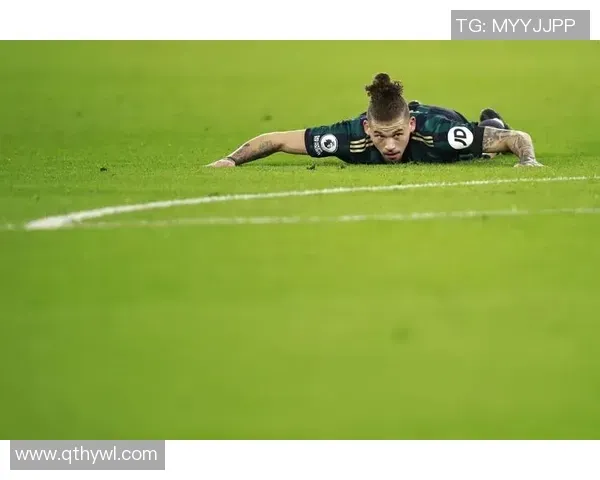 山东男篮狂胜新疆：赵睿缺阵并非借口，刘炜指导惹争议。