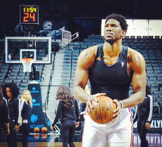 赛中显得尤 赛中显得尤