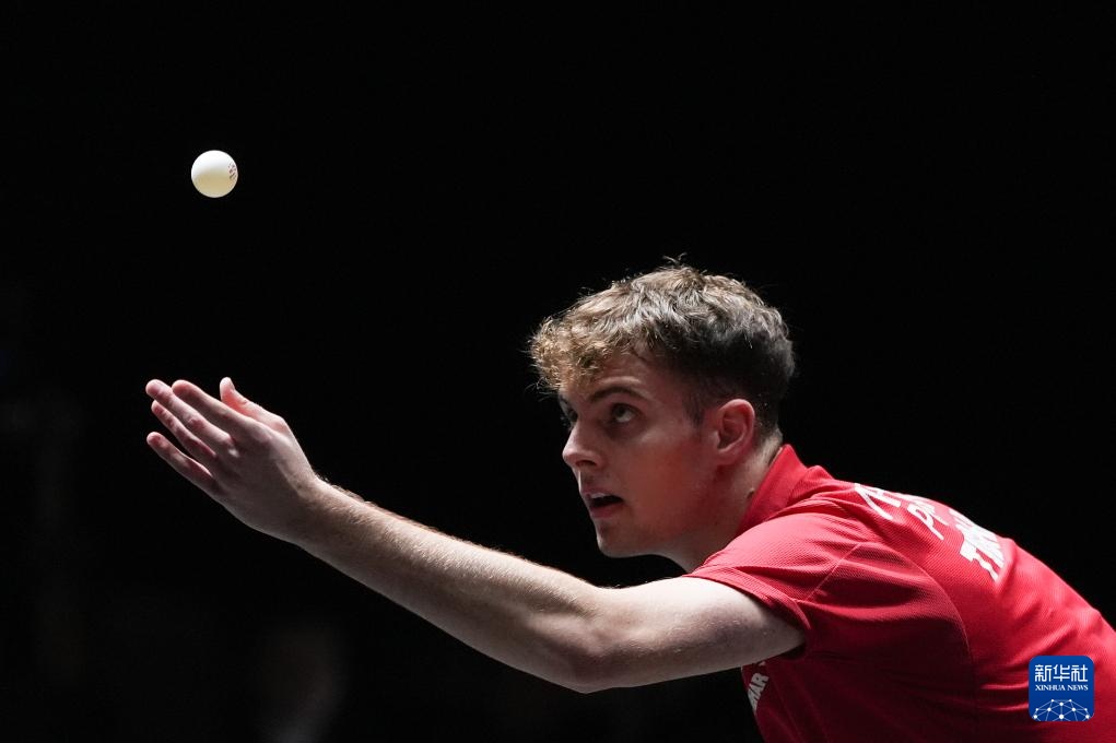 我们对自己 我们对自己